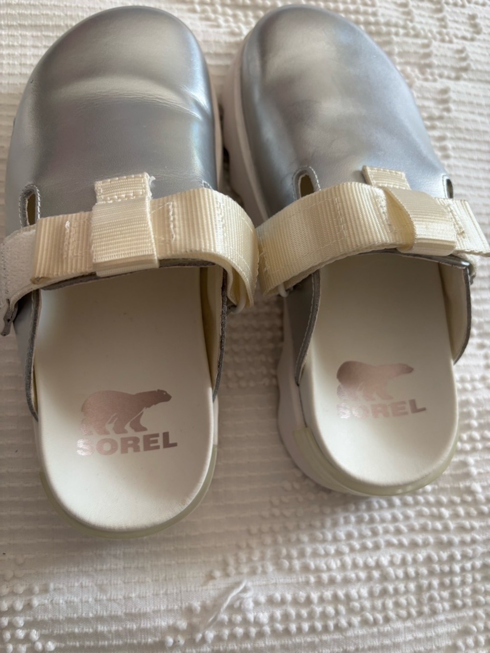 Sorel Silver Metallic Slide Sandals with Cream Straps